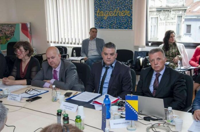 95a4ff1d-f1d1-4c5f-a82e-16d20ed61e65