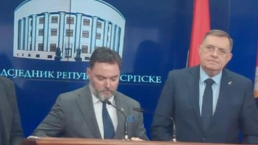 62940d5e-1d9a-4c1f-85ce-48dfd9060cb1