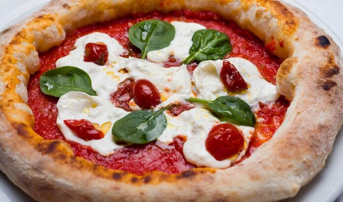 le-origini-della-pizza-napoletana-e1601990439881